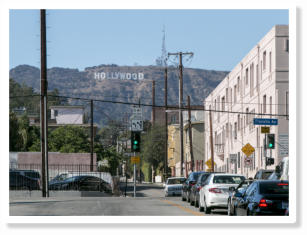 De beroemde Hollywood letters zie je pas als je de woonwijk achter Sunset boulevard inloopt